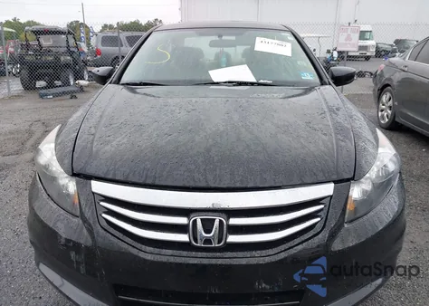 2011 Honda Accord Sdn 2.4 Se z USA, uszkodzony, nr VIN 1HGCP2F62BA078181
